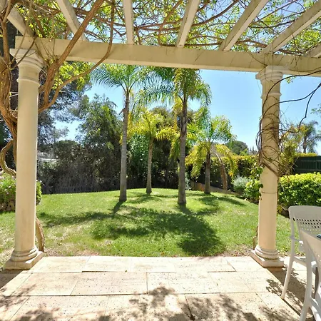 In Vilamoura Near Falesia Villa *