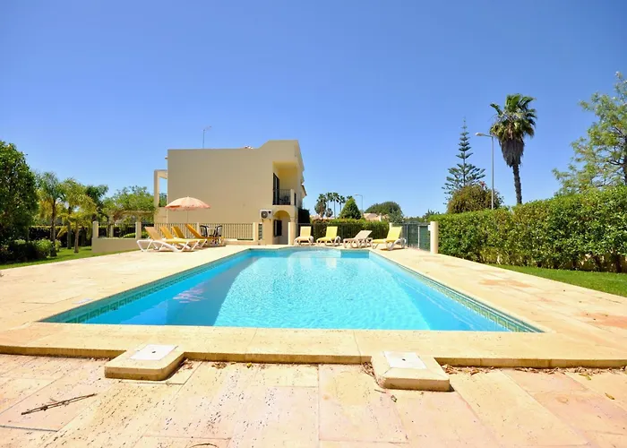 别墅 In Vilamoura Near Falesia