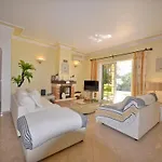 In Vilamoura Near Falesia Villa