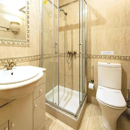 Villa In Vilamoura Near Falesia *