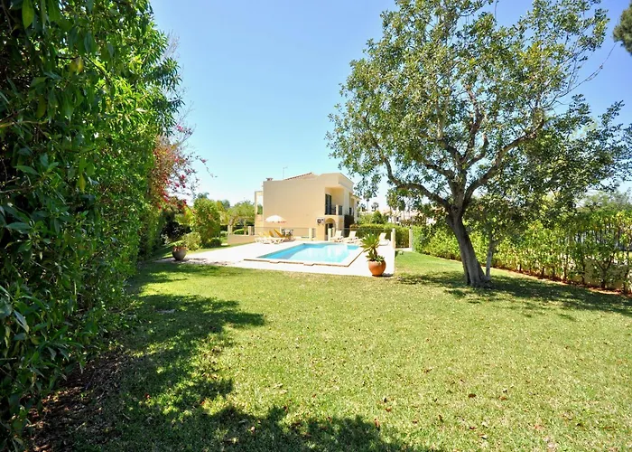 In Vilamoura Near Falesia * Quarteira